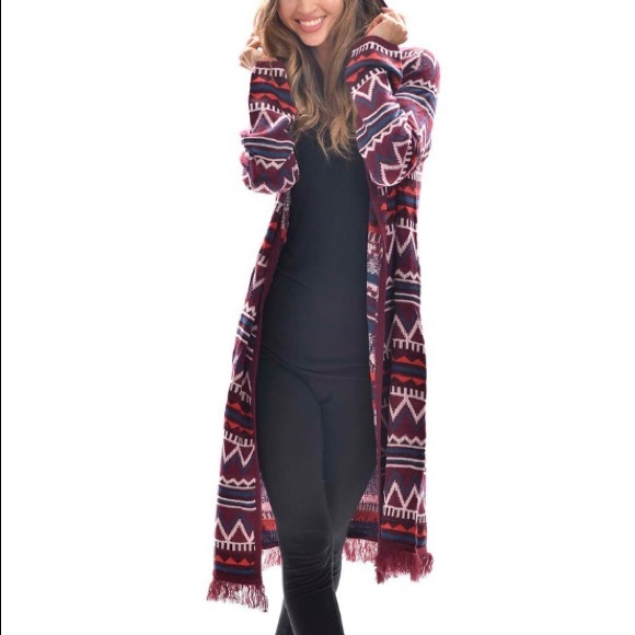 Burgundy Geometric Fringe-Trim Duster - Picture 3 of 8